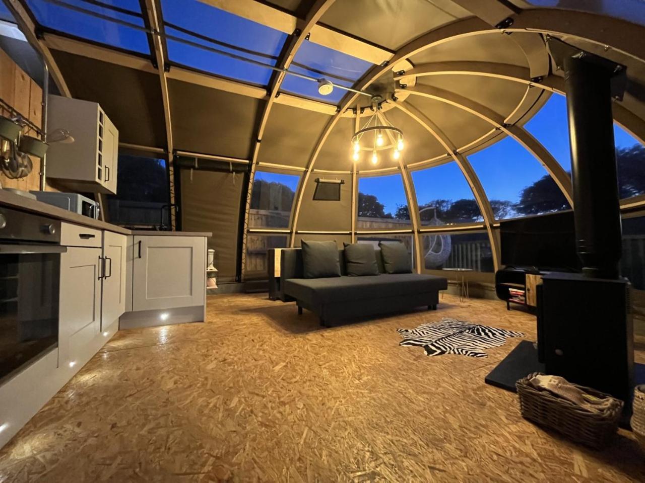 Sunrise Dome Tent Tenby Oda fotoğraf